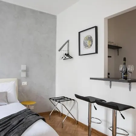 Silver Luxury Jacuzzi Trastevere Appartamento *